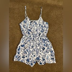 H&M Size 8 Blue Floral Romper